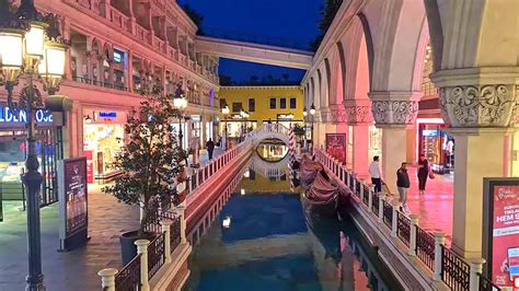 Venezia mall